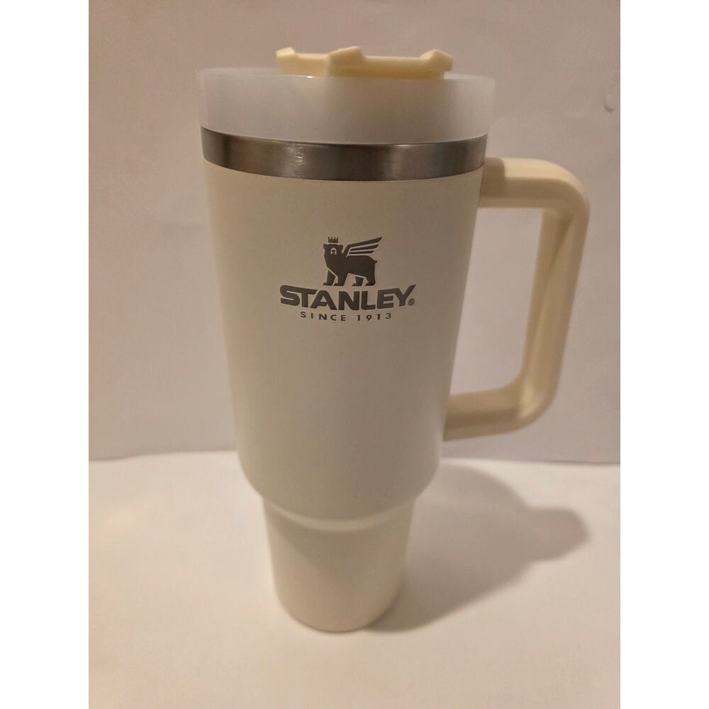 Stanley Cup 40 oz Quencher Adventure Tumbler - Cream